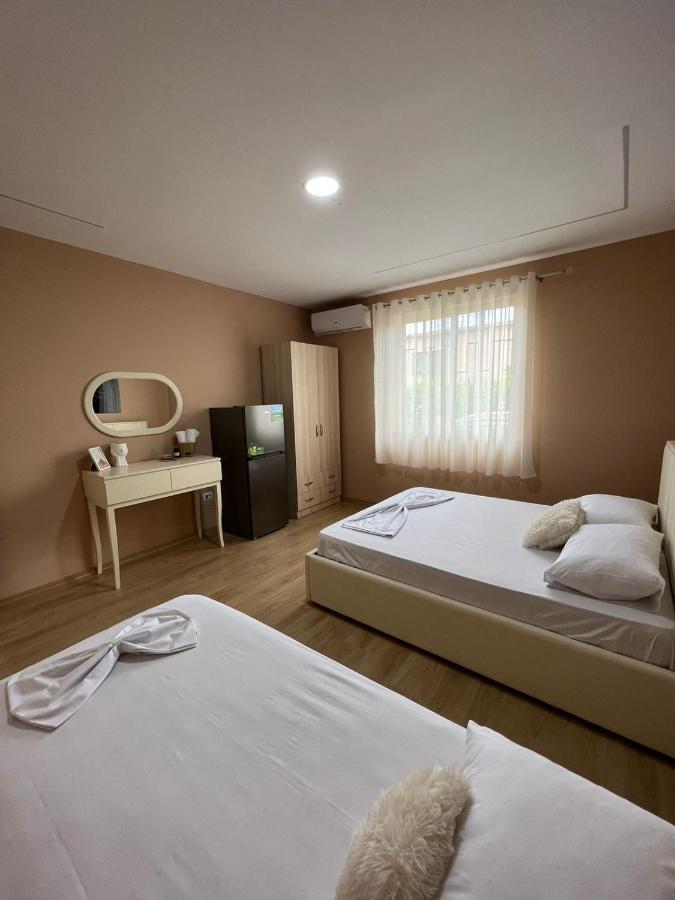 Miqt Guest House Shkoder Luaran gambar