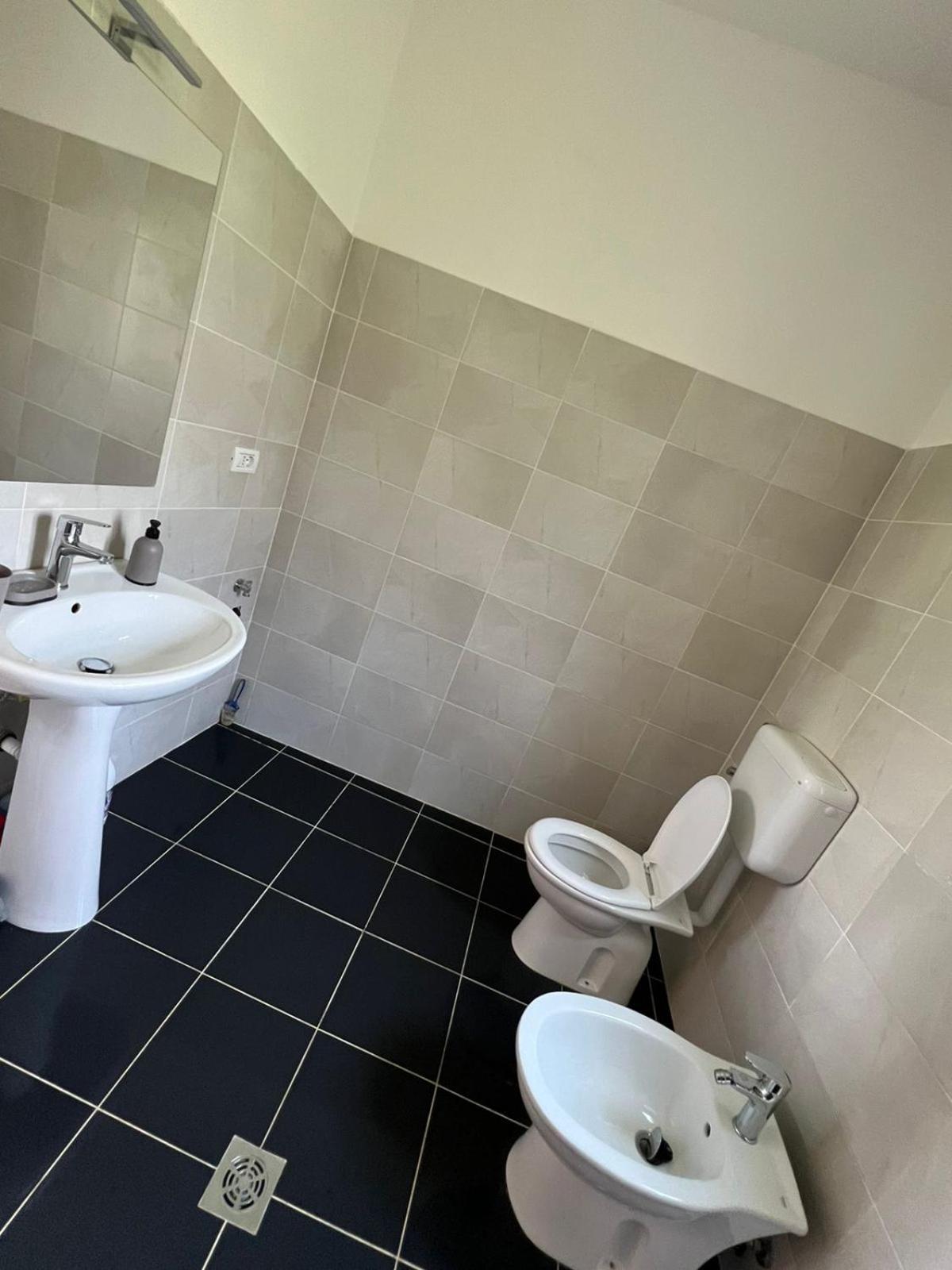 Miqt Guest House Shkoder Luaran gambar